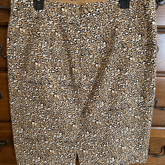 Jcrew animal print skirt - Picture 5 of 9